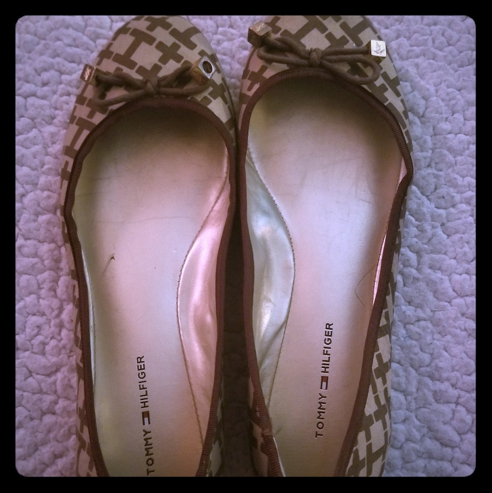 Women flats
